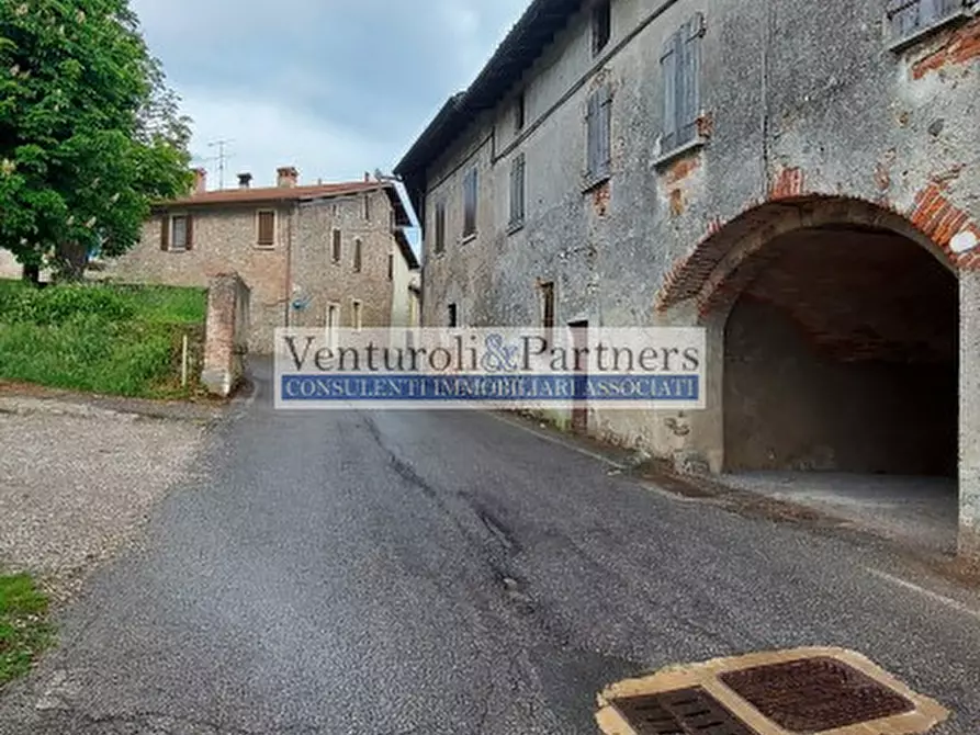 Immagine 4 di Rustico / casale in vendita  in Via Carducci a Calvagese Della Riviera