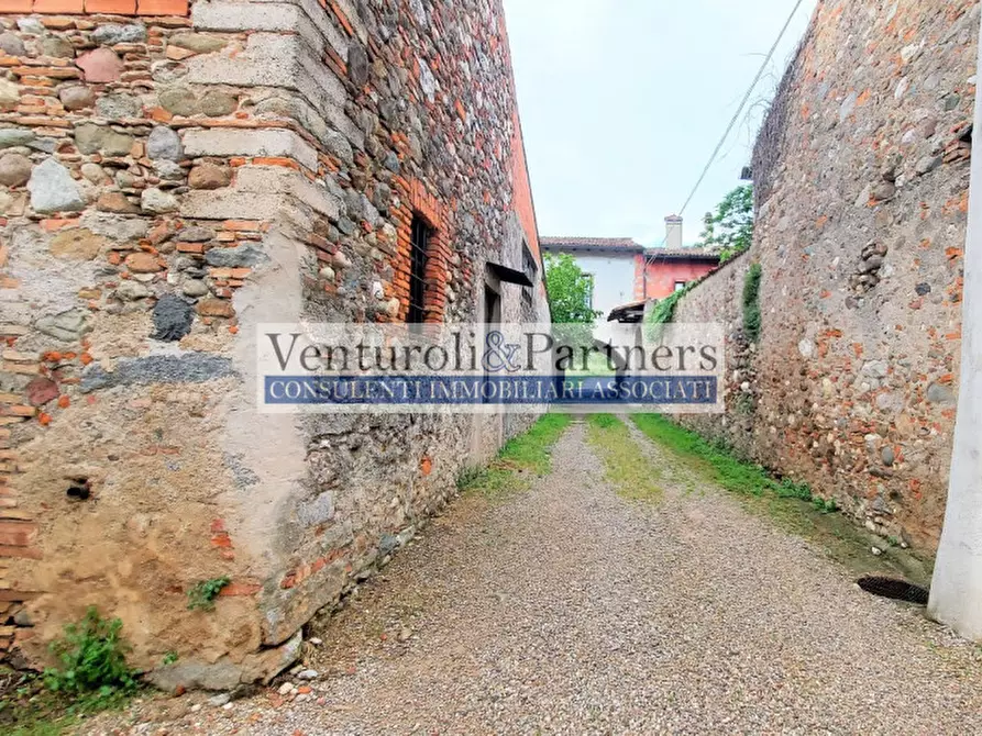 Immagine 16 di Rustico / casale in vendita  in Via Carducci a Calvagese Della Riviera
