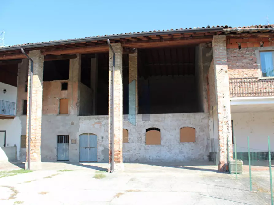 Immagine 1 di Rustico / casale in vendita  a Calvisano