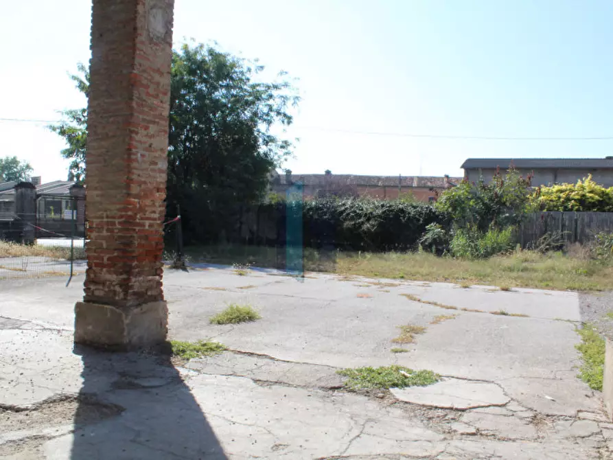 Immagine 7 di Rustico / casale in vendita  a Calvisano