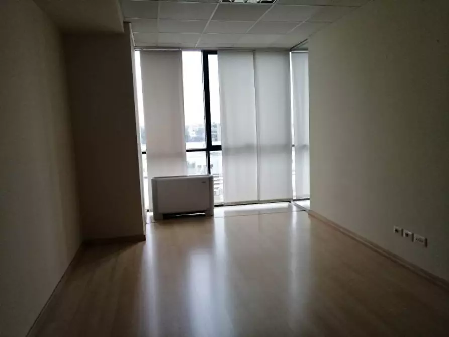 Immagine 18 di Ufficio in affitto  in VIALE GRAN SAN BERNARDO a Rozzano