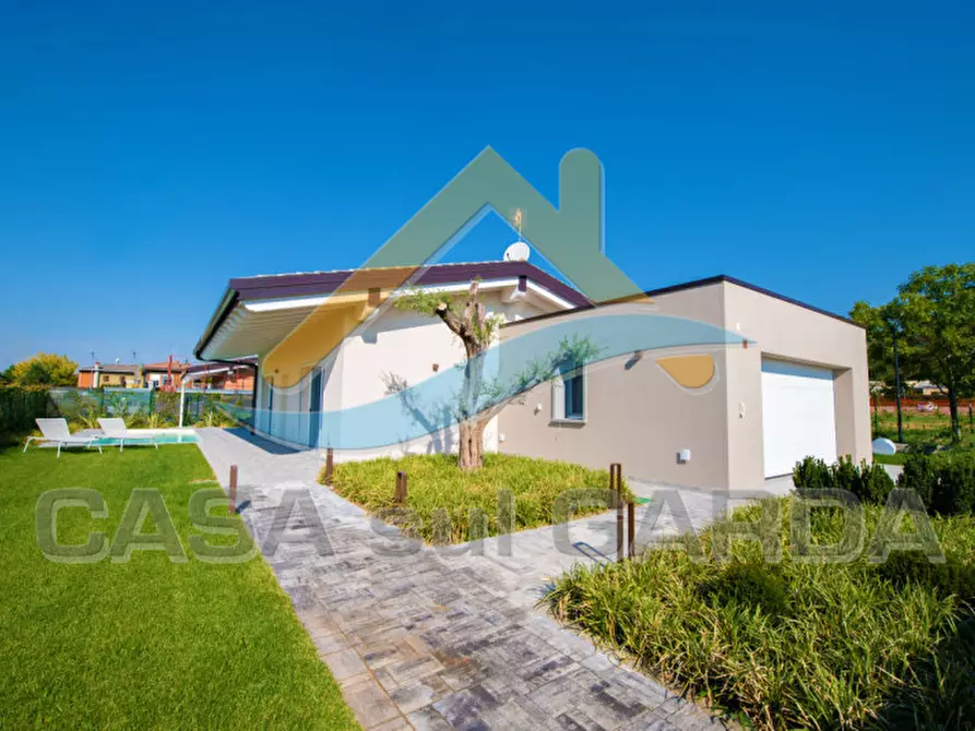 Immagine 7 di Villa in vendita  in Corso Giuseppe Garibaldi a Lonato del Garda