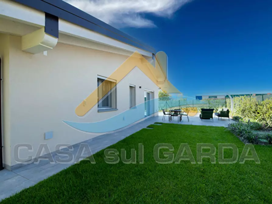 Immagine 9 di Villa in vendita  in Corso Giuseppe Garibaldi a Lonato del Garda