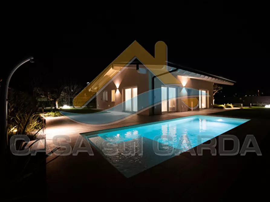 Immagine 13 di Villa in vendita  in Corso Giuseppe Garibaldi a Lonato del Garda