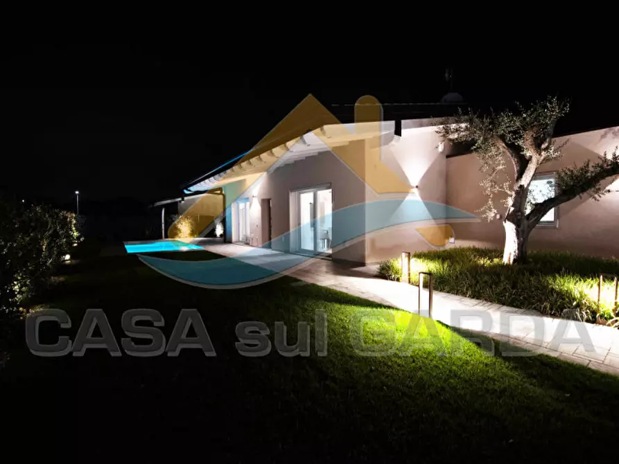 Immagine 14 di Villa in vendita  in Corso Giuseppe Garibaldi a Lonato del Garda