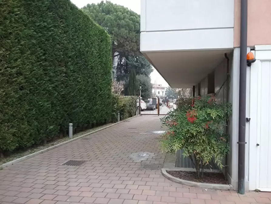 Immagine 12 di Appartamento in vendita  in via Cortusio a Padova