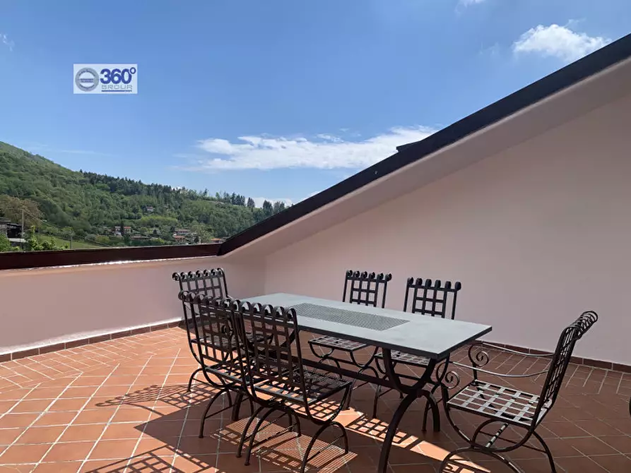 Immagine 2 di Appartamento in vendita  in Via Gazzane a Brione