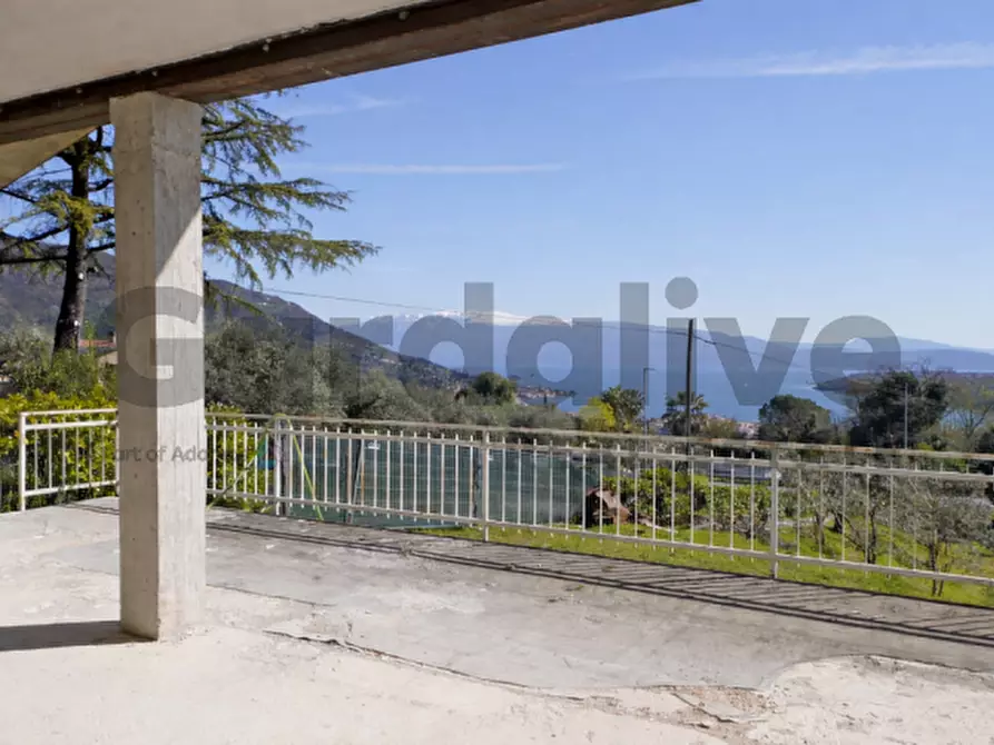 Immagine 4 di Villa in vendita  in Via Bocca di Croce 1 a Salò