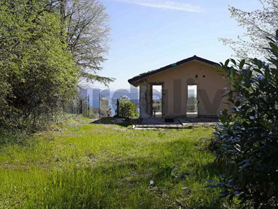 Immagine 7 di Villa in vendita  in Via Bocca di Croce 1 a Salò