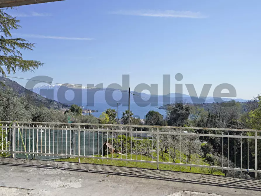 Immagine 8 di Villa in vendita  in Via Bocca di Croce 1 a Salò