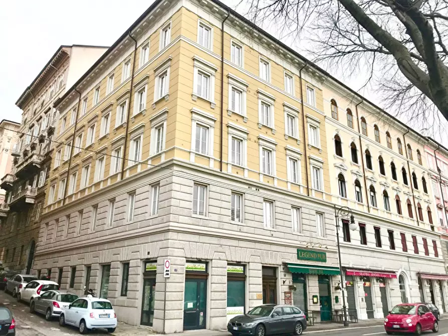 Immagine 2 di Ufficio in affitto  in viale Miramare 15 a Trieste
