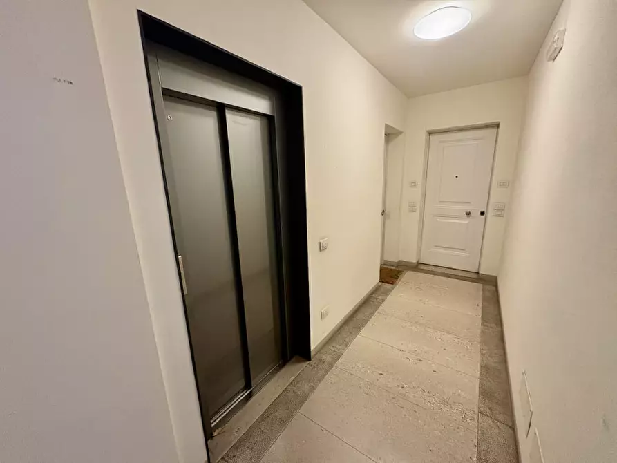 Immagine 7 di Ufficio in affitto  in viale Miramare 15 a Trieste