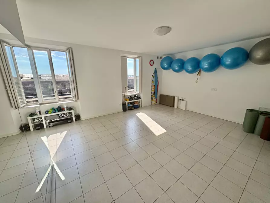 Immagine 12 di Ufficio in affitto  in viale Miramare 15 a Trieste