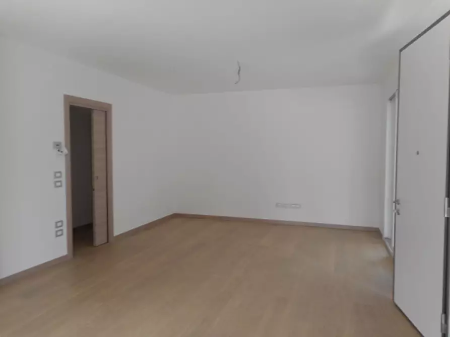 Immagine 7 di Casa bifamiliare in vendita  in Via Chiesa a Monticello Conte Otto