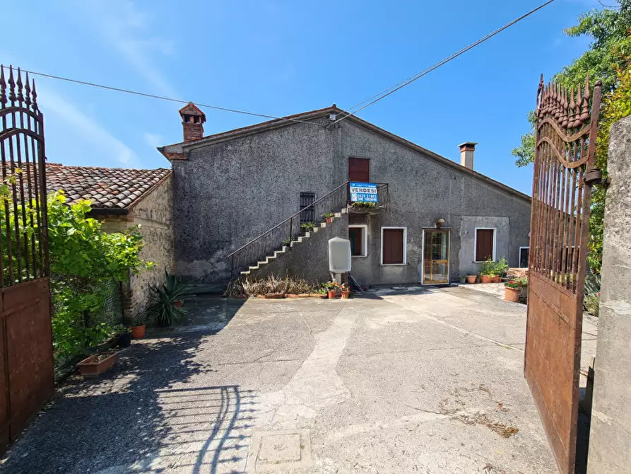 Immagine 9 di Appartamento in vendita  in VIA VENTOLONE a Arqua' Petrarca