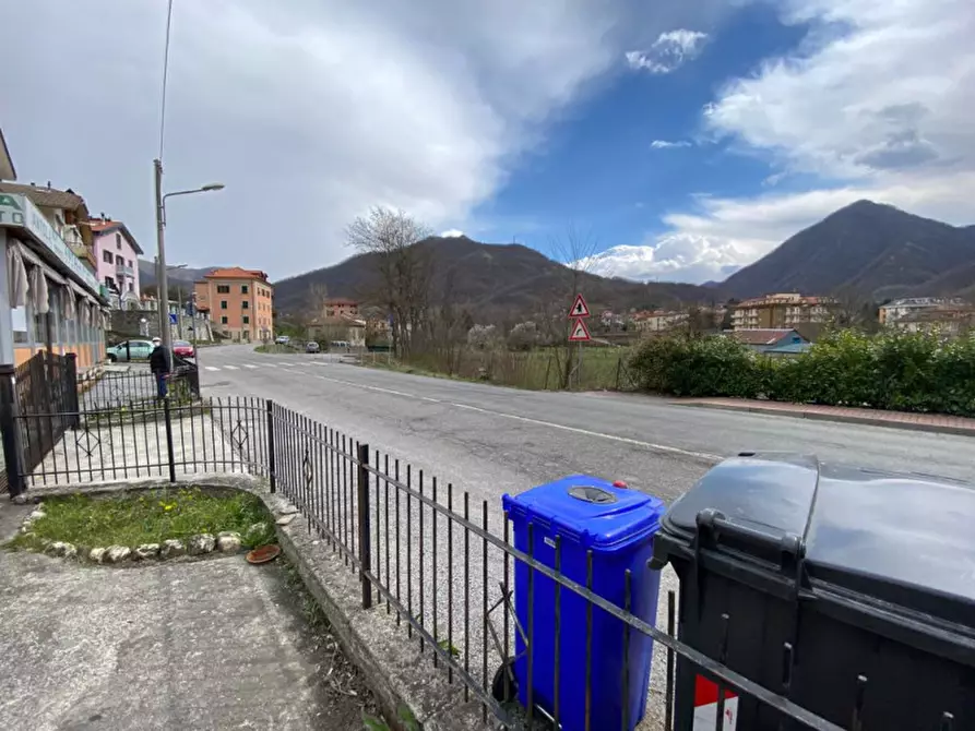 Immagine 12 di Capannone industriale in vendita  a Montoggio