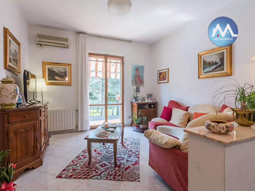 Immagine 1 di Appartamento in vendita  in via dei frassini a Pesaro