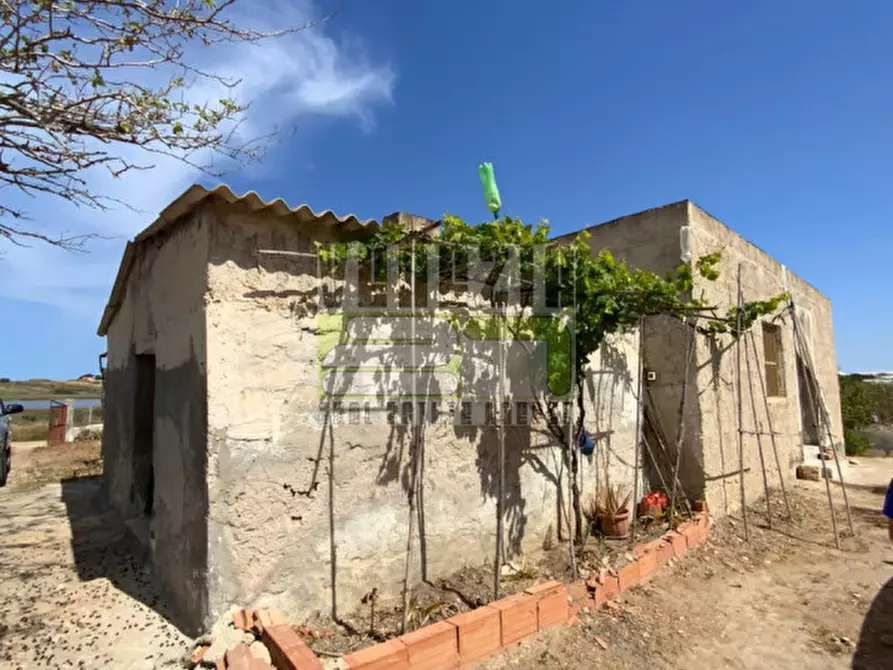 Immagine 1 di Rustico / casale in vendita  in condrada chiaramiraro cuffara a Portopalo Di Capo Passero