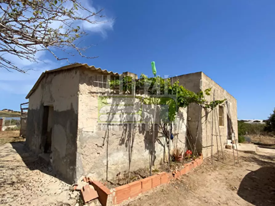 Immagine 2 di Rustico / casale in vendita  in condrada chiaramiraro cuffara a Portopalo Di Capo Passero