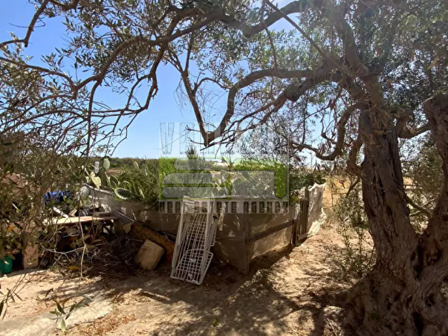 Immagine 13 di Rustico / casale in vendita  in condrada chiaramiraro cuffara a Portopalo Di Capo Passero