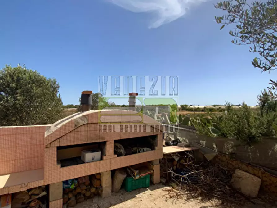 Immagine 15 di Rustico / casale in vendita  in condrada chiaramiraro cuffara a Portopalo Di Capo Passero