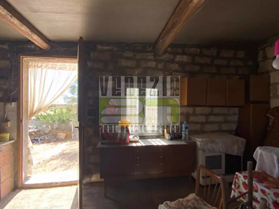 Immagine 16 di Rustico / casale in vendita  in condrada chiaramiraro cuffara a Portopalo Di Capo Passero