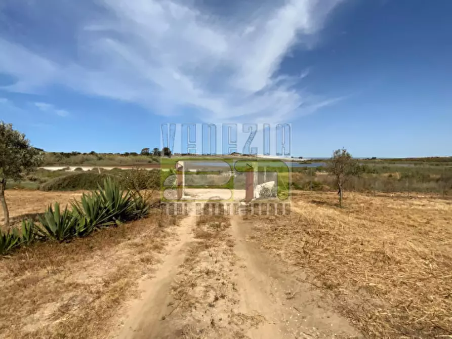 Immagine 27 di Rustico / casale in vendita  in condrada chiaramiraro cuffara a Portopalo Di Capo Passero