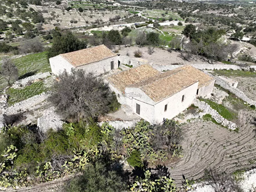 Immagine 10 di Rustico / casale in vendita  in via comunale femmina morta bibiola crucià a Modica