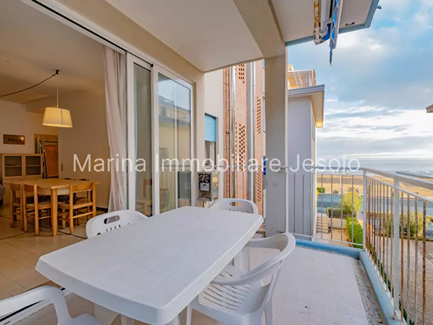 Immagine 1 di Appartamento in vendita  in VIA PADOVA a Jesolo