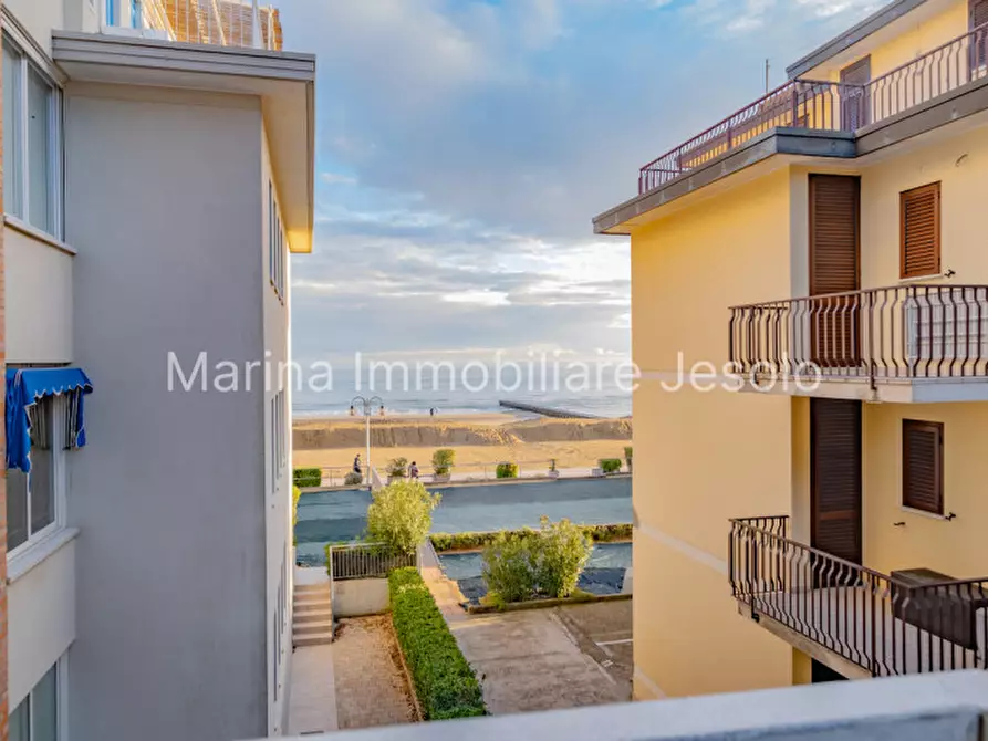 Immagine 3 di Appartamento in vendita  in VIA PADOVA a Jesolo