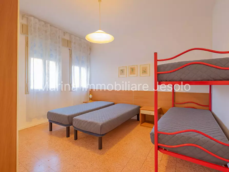 Immagine 9 di Appartamento in vendita  in VIA PADOVA a Jesolo