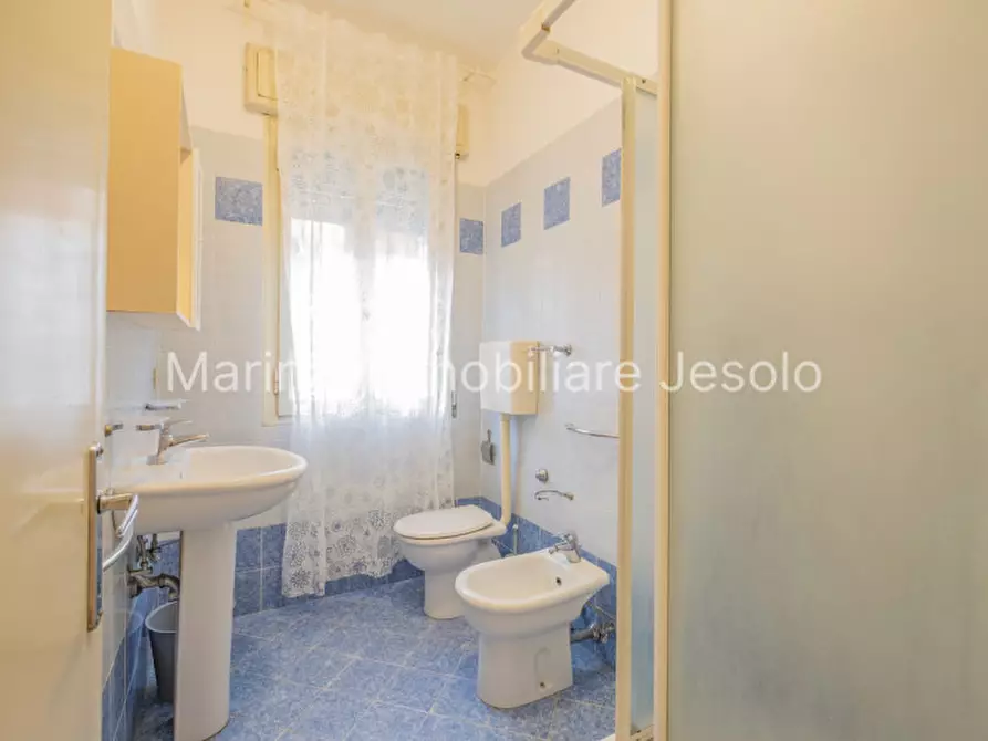 Immagine 11 di Appartamento in vendita  in VIA PADOVA a Jesolo
