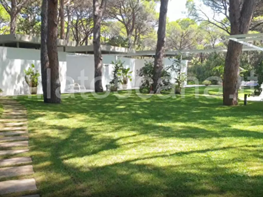 Immagine 6 di Villa in vendita  in Roccamare a Castiglione Della Pescaia