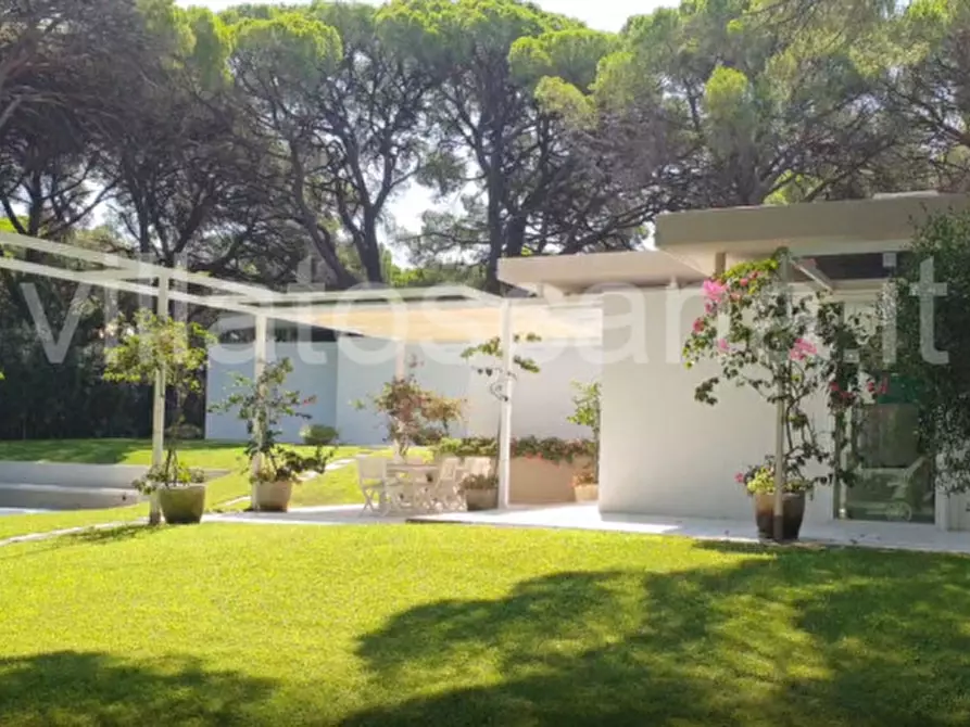 Immagine 8 di Villa in vendita  in Roccamare a Castiglione Della Pescaia