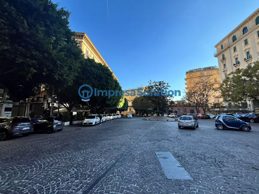 Immagine 1 di Attività commerciale in vendita  in Via del Parco Margherita a Napoli