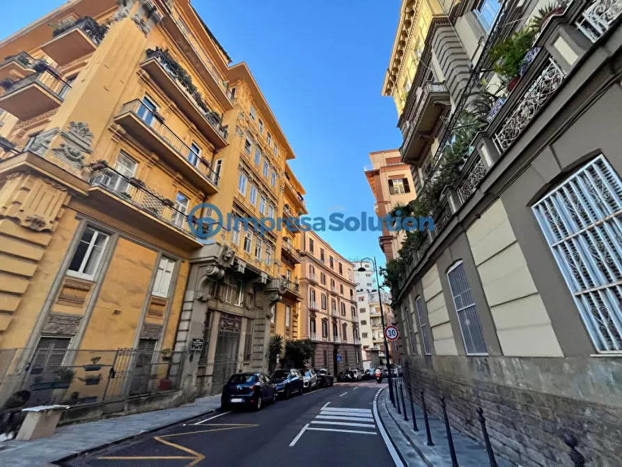 Immagine 4 di Attività commerciale in vendita  in Via del Parco Margherita a Napoli
