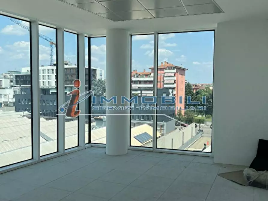 Immagine 9 di Ufficio in affitto  in PIAZZALE ACCURSIO FRANCESCO a Milano