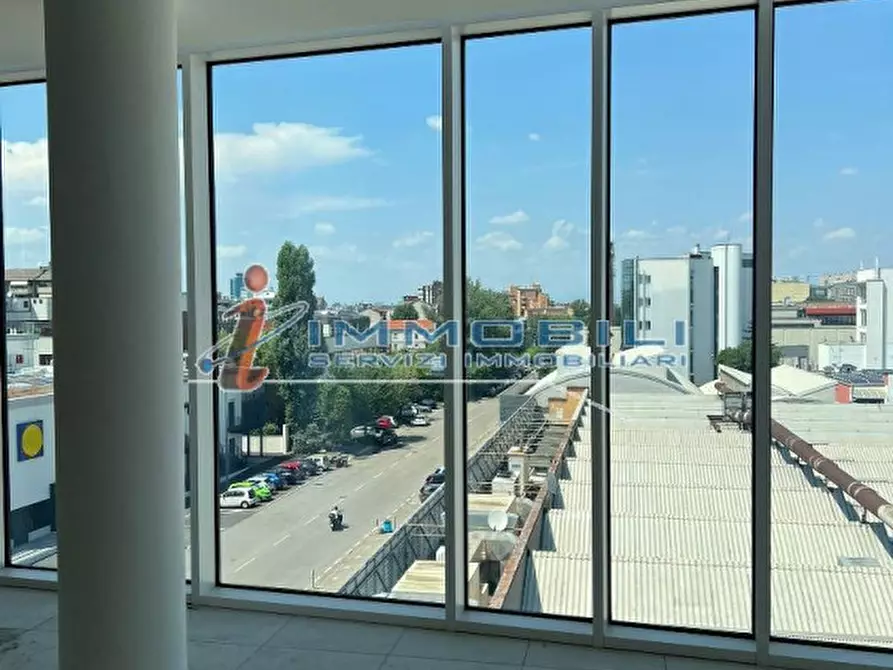 Immagine 14 di Ufficio in affitto  in PIAZZALE ACCURSIO FRANCESCO a Milano