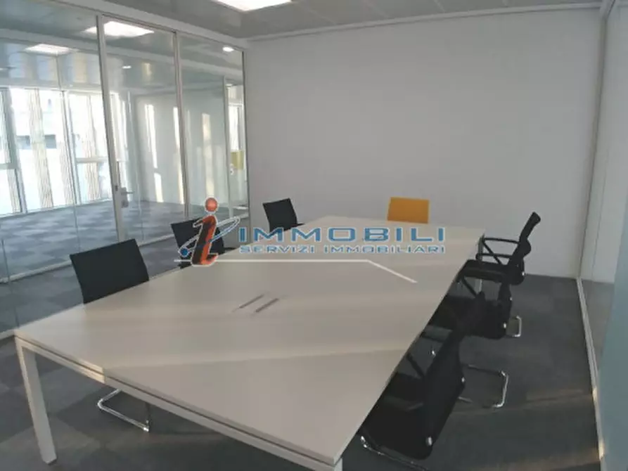 Immagine 24 di Ufficio in affitto  in PIAZZALE ACCURSIO FRANCESCO a Milano