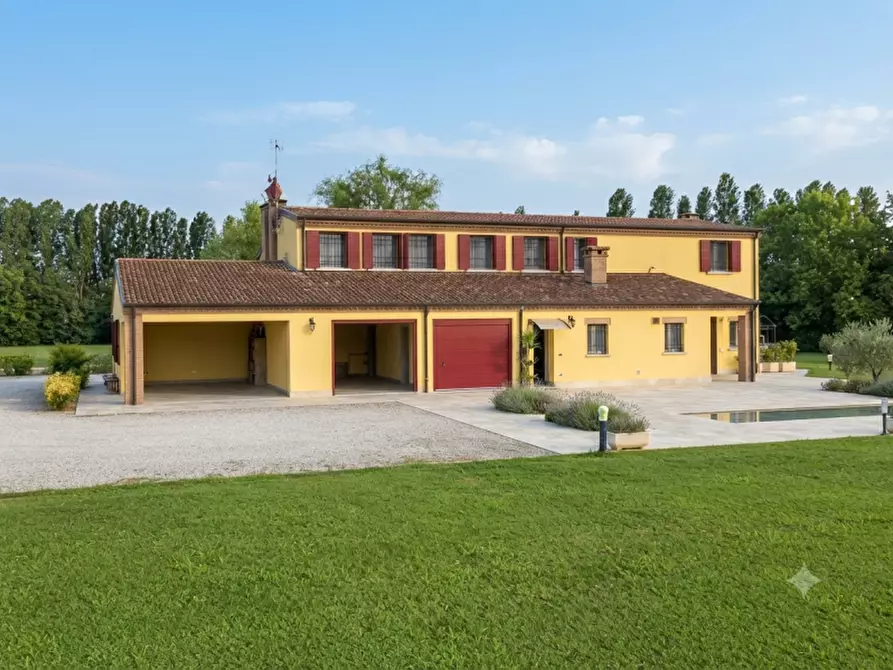 Immagine 1 di Casa indipendente in vendita  in Via Piero Maroncelli a Albignasego