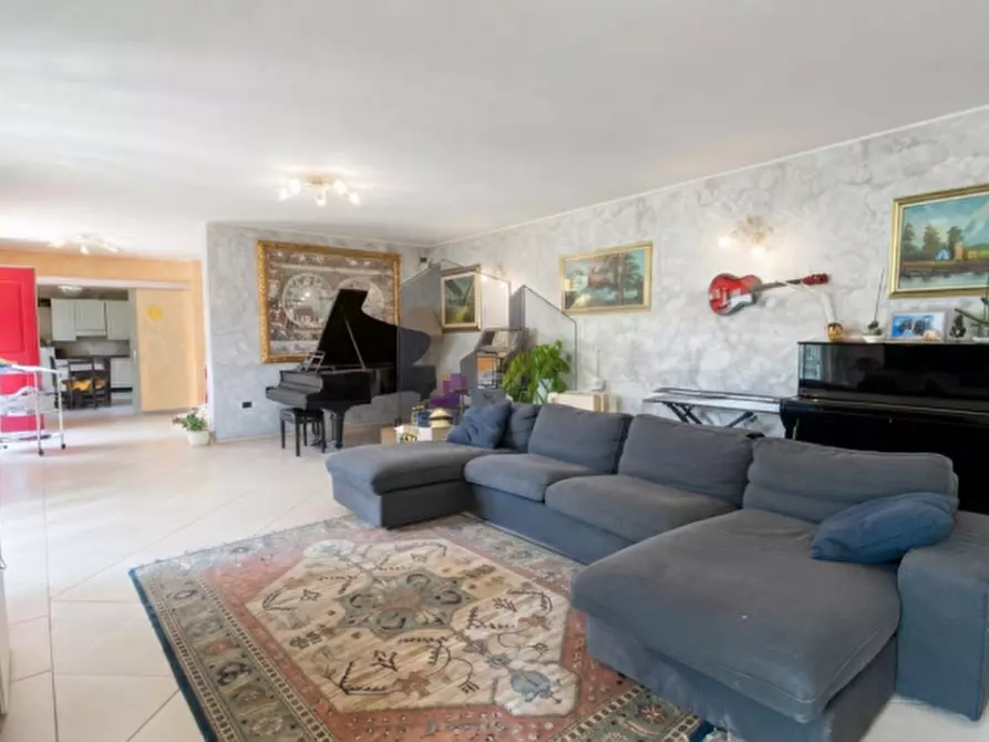 Immagine 3 di Casa indipendente in vendita  in Via Piero Maroncelli a Albignasego