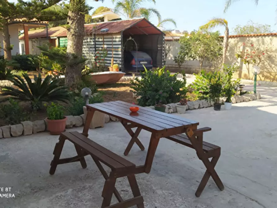 Immagine 21 di Villa in affitto  in contrada Maucini guardiani a Portopalo Di Capo Passero