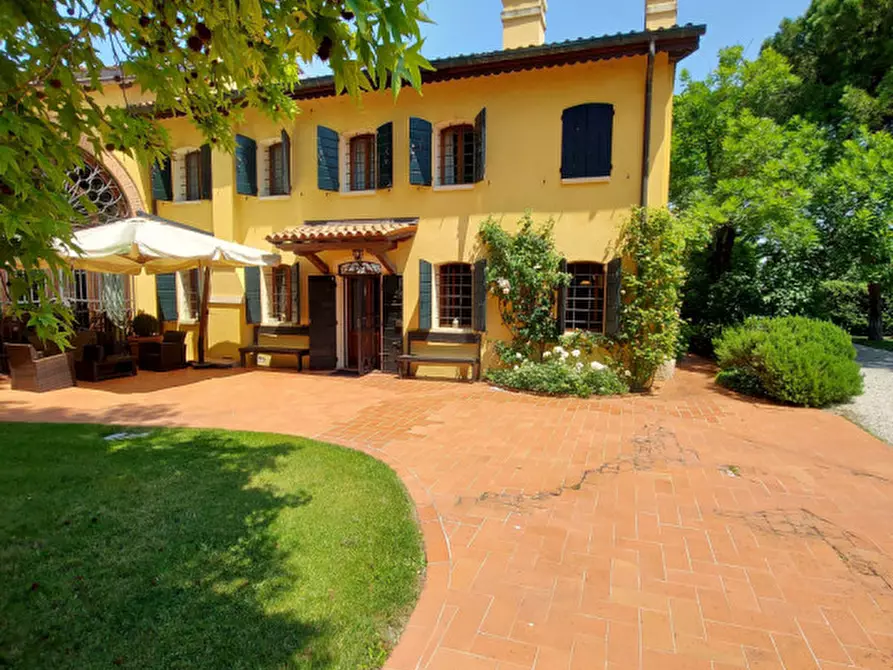 Immagine 6 di Villa in vendita  a Montegrotto Terme
