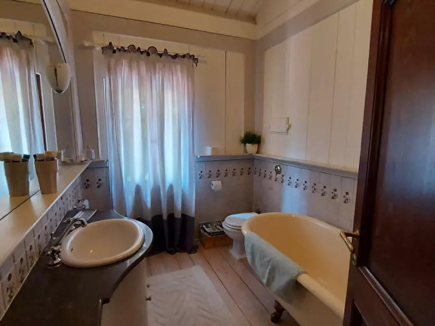 Immagine 22 di Villa in vendita  a Montegrotto Terme