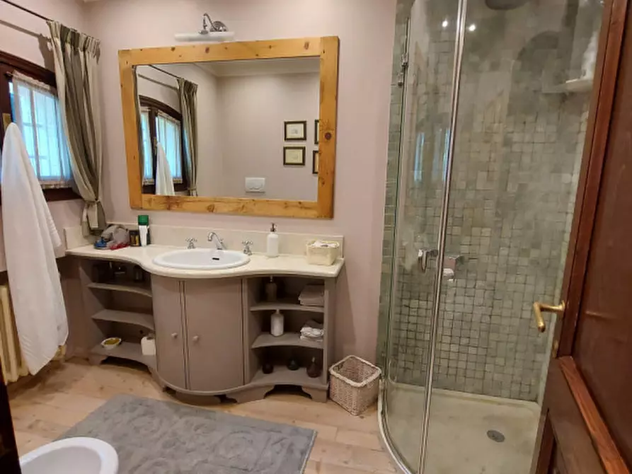 Immagine 27 di Villa in vendita  a Montegrotto Terme