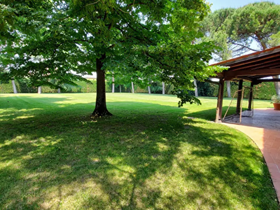 Immagine 36 di Villa in vendita  a Montegrotto Terme