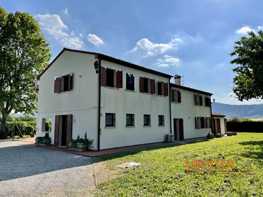 Immagine 33 di Rustico / casale in vendita  in Via 4 Novembre a Abano Terme