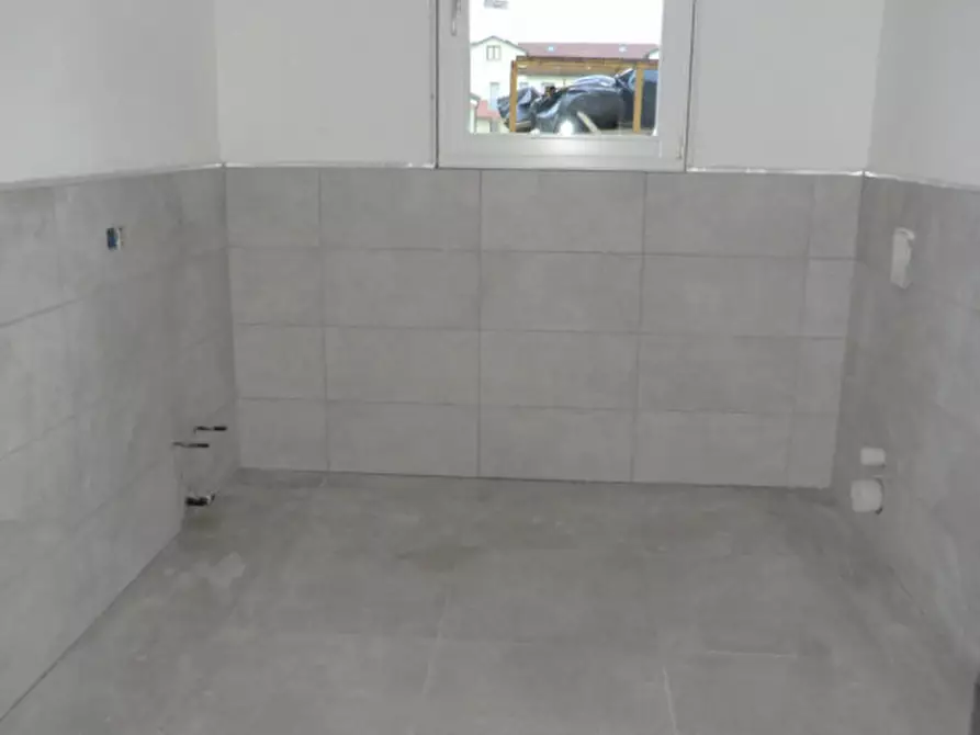 Immagine 23 di Attico in vendita  in Via Flacco a Abano Terme