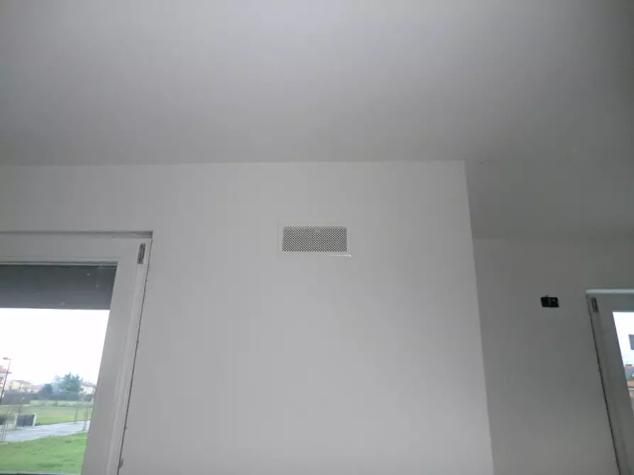 Immagine 26 di Attico in vendita  in Via Flacco a Abano Terme