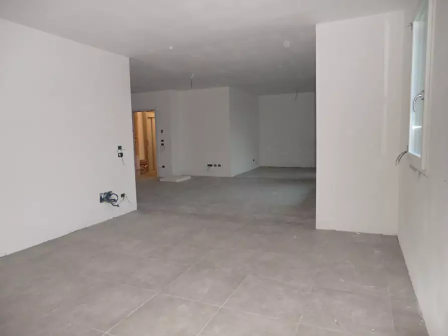 Immagine 29 di Attico in vendita  in Via Flacco a Abano Terme